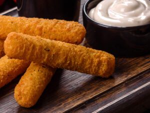 6 Mozzarella Sticks